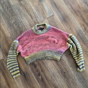 Urban outfitters cropped sweater - like new